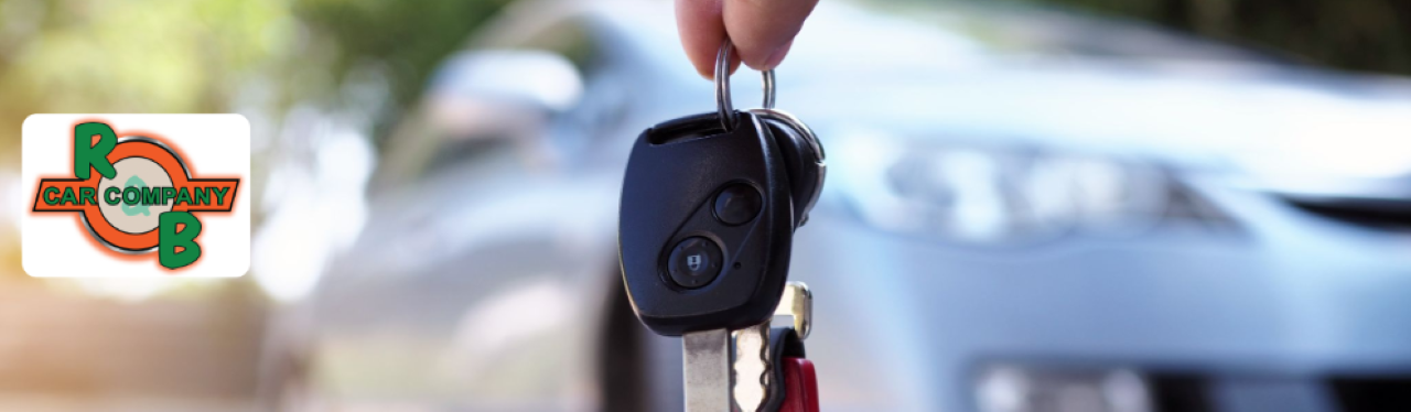 R&B Car Company South Bend dealership with various affordable used cars in the lot.